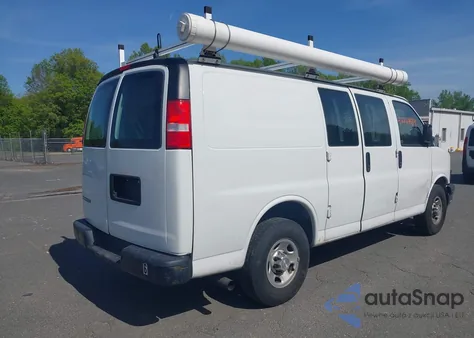 2019 Chevrolet Express 2500 Work Van from USA, damaged, VIN 1GCWGAFP2K1251874